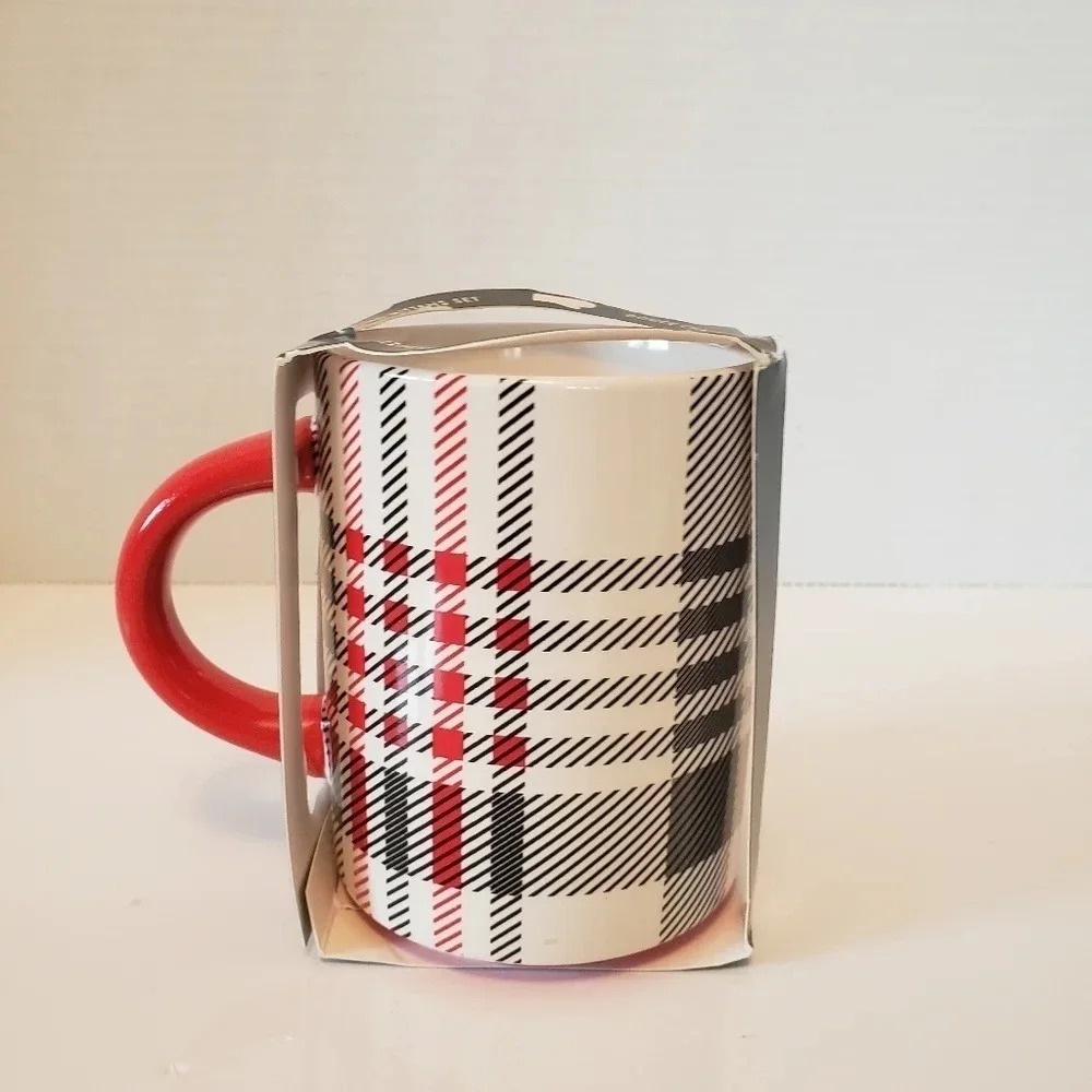 NWT Indigo Red/White/Black Plaid Large Coffee Mug.